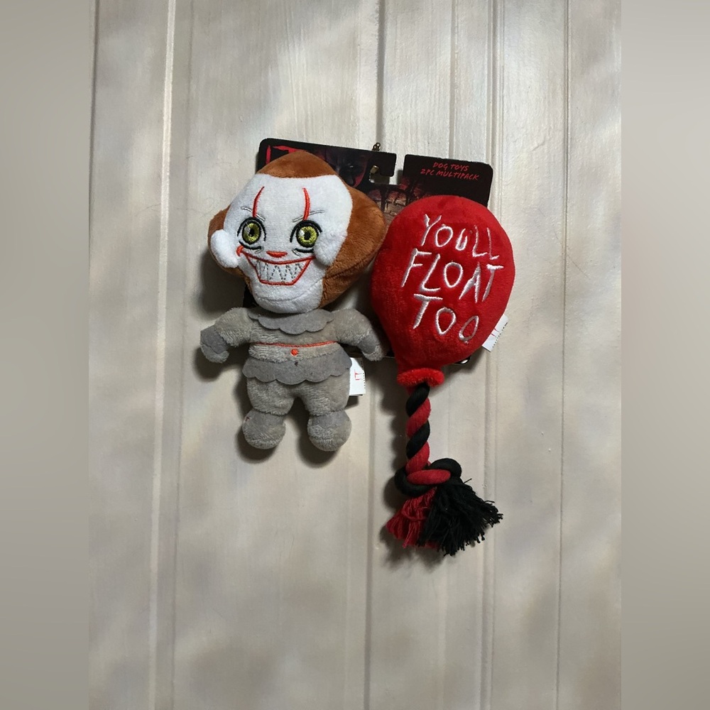 Fetch IT You’ll Float Too 8” Balloon Horror Plush Dog Pet Toy Squeaker Pennywise